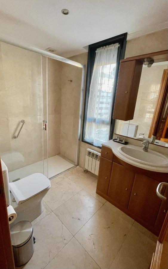 Apartamento Paseo De La Losa Oviedo Bagian luar foto